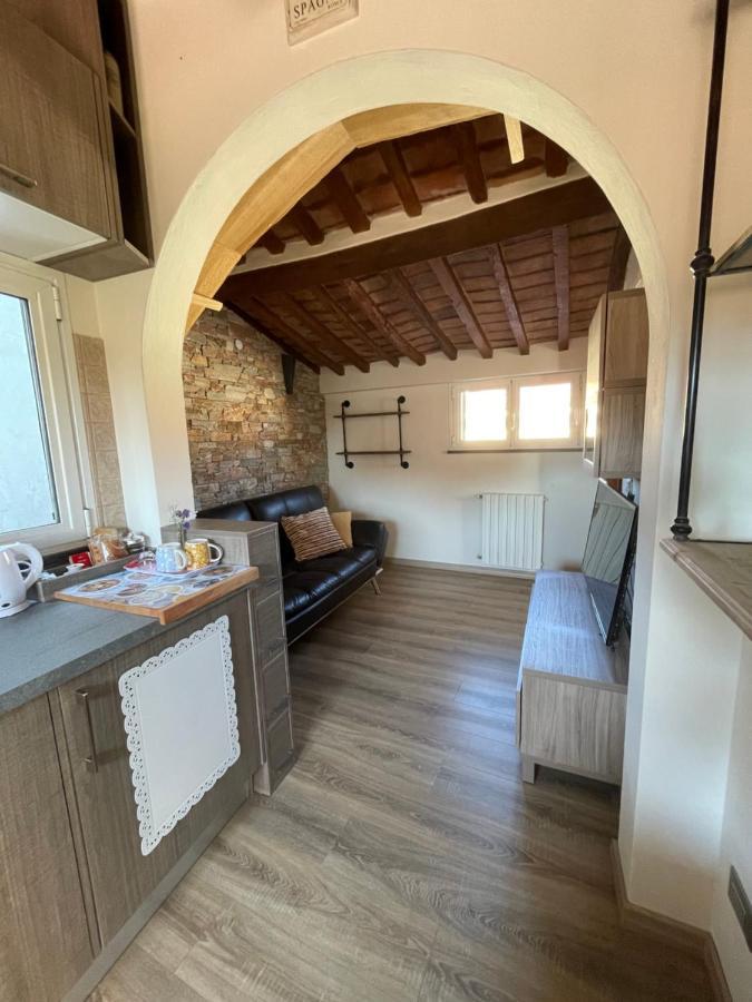 Appartement Il Cappellaio Matto à Livourne Extérieur photo