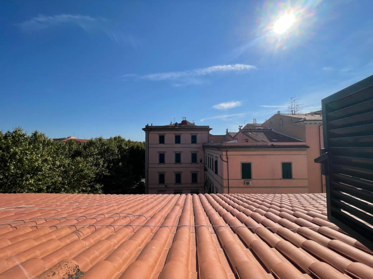 Appartement Il Cappellaio Matto à Livourne Extérieur photo