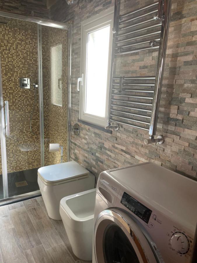Appartement Il Cappellaio Matto à Livourne Extérieur photo