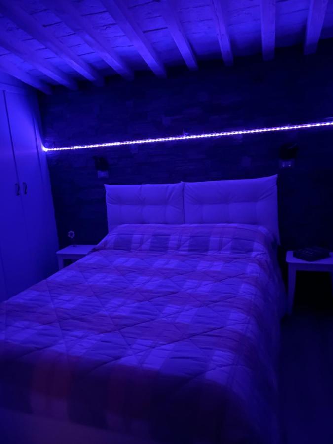 Appartement Il Cappellaio Matto à Livourne Extérieur photo